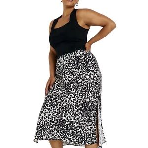River Island Plus Black Animal Print Midi Skirt size 28